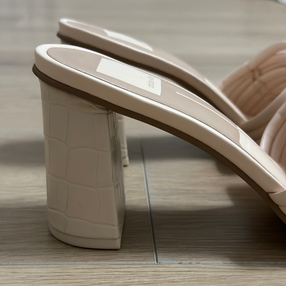 Dolce Vita Priana Heel - Picture 4 of 9
